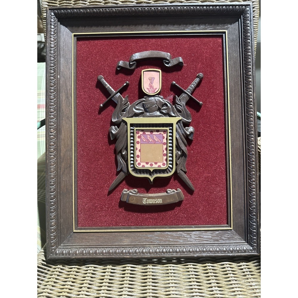 Vintage Townson Family Crest Coat of Arms Wooden Wall Plaque Heirloom Decor